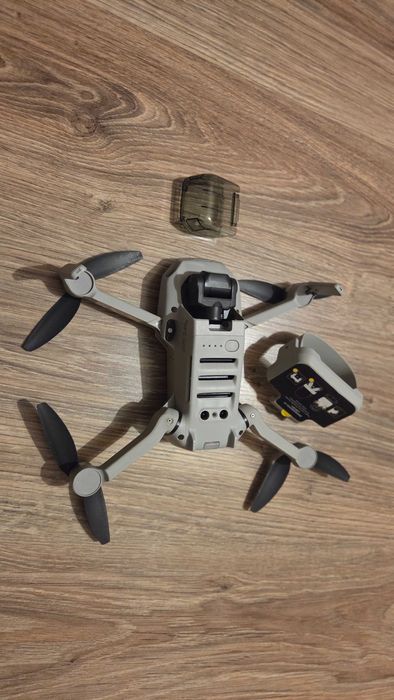 DJI Mini 2 Fly More Combo 4K jak nowy.