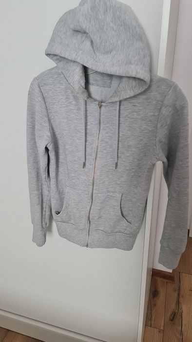 Wyprzedaż szafy ceny od 10 zł.