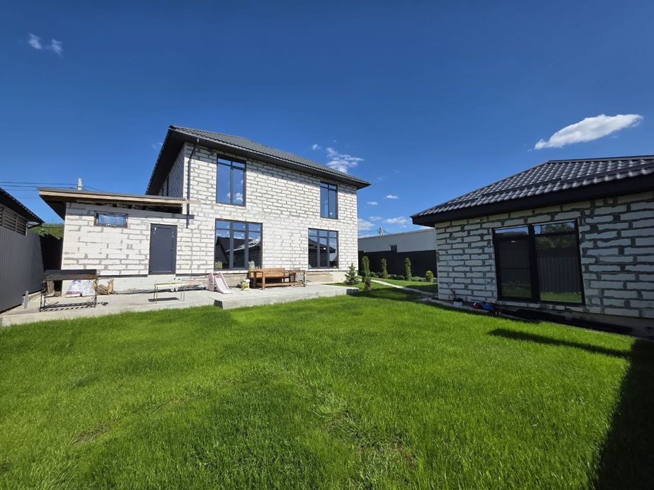 Продажа шикарного дома,  коттеджный городок Царское село