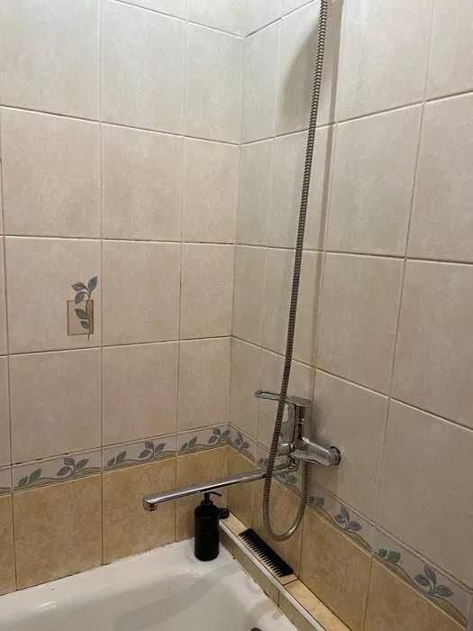 3к.кв, норм житл стан, біля парку Совки, 10 мін к метро