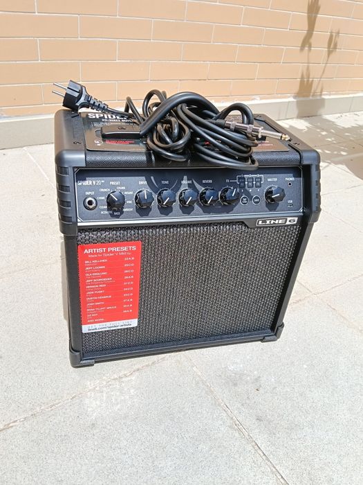 Amplificador de guitarra Line 6 Spider V 20 mk2