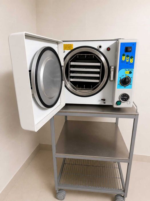 Autoclave/Esterilizador Reverberi Matika 16 Litros