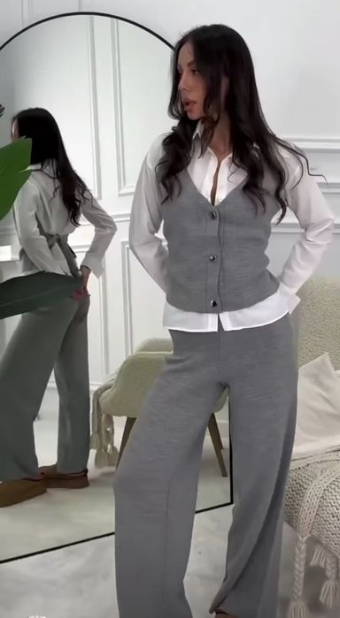 Костюм 46-48 розміру