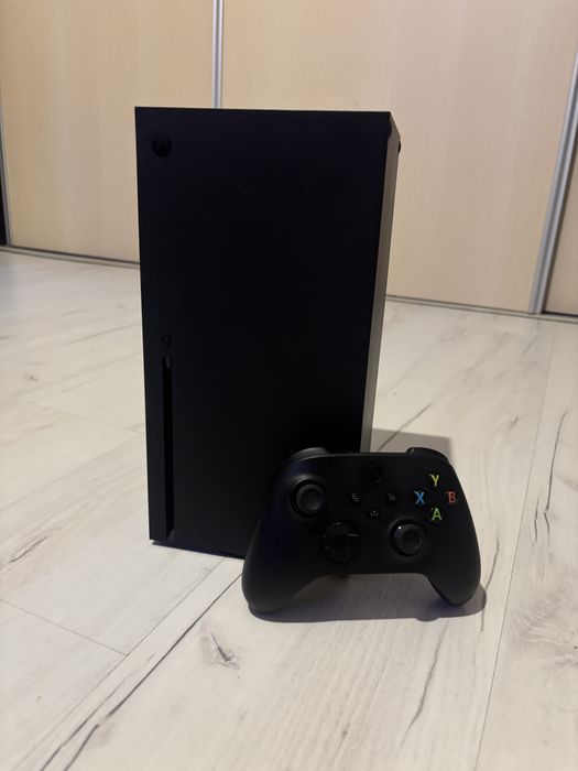 Xbox series x 1tb 3 gry 2 pady