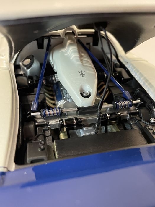 Model Maserati MC12 Hot Wheels Elite 1/18 odbiór Koszalin 1:18 Bburago