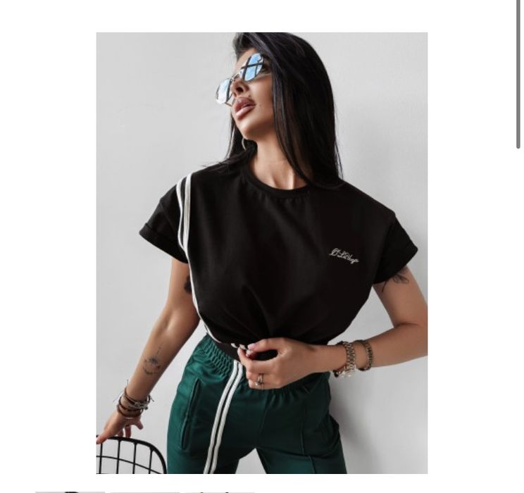 O la voga olv tshirt bluzka risce czarna lampasy