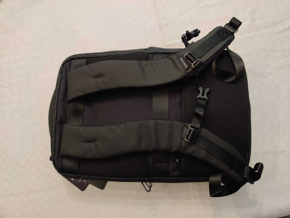 Mochila para portátil e viagem MARK RYDEN (com etiqueta)