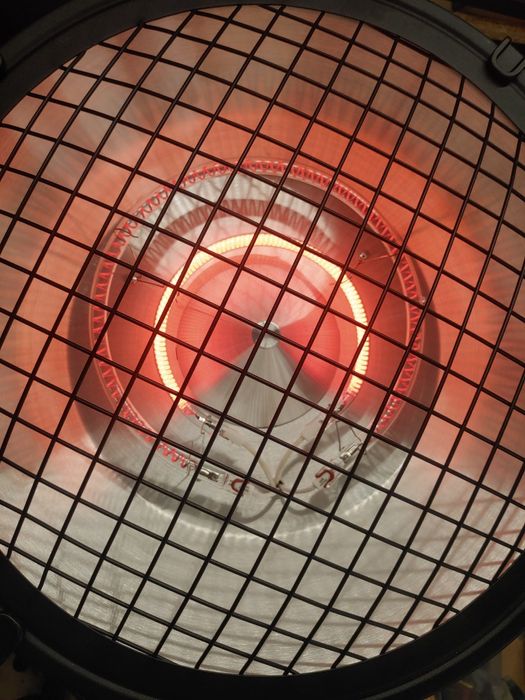 Інфрачервоний обігрівач Blumfeldt Heatspot, 2.1кВт (10033105)