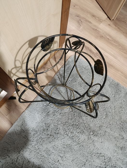 Kwietnik metalowy stojak na kwiaty donice