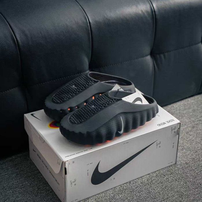 Nike Mind 001 Czarne buty sportowe do użytku na zewnątrz R.39