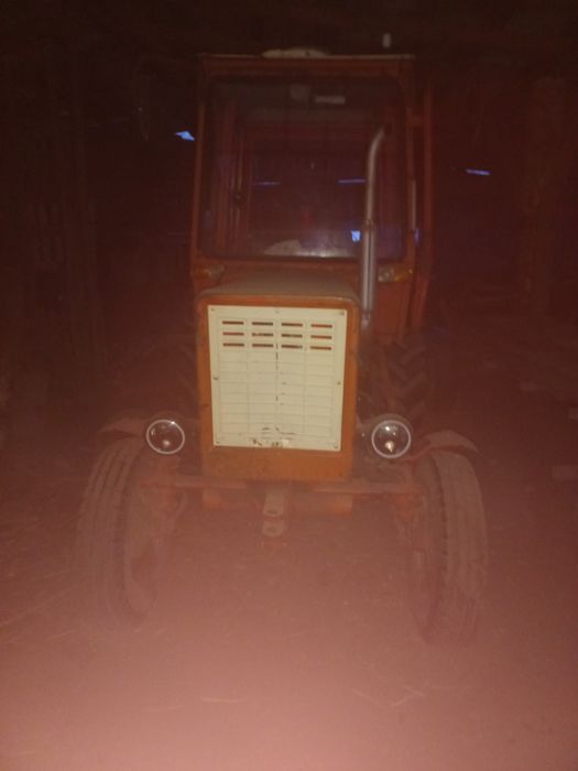 продається трактор т 25