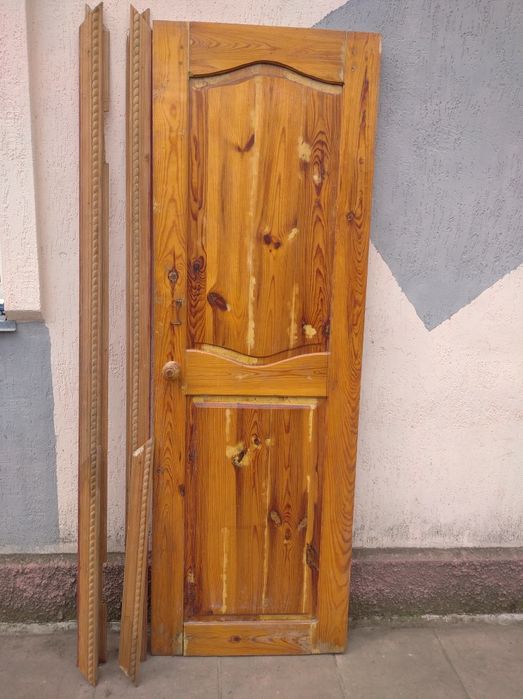 Продам двері міжкімнатні