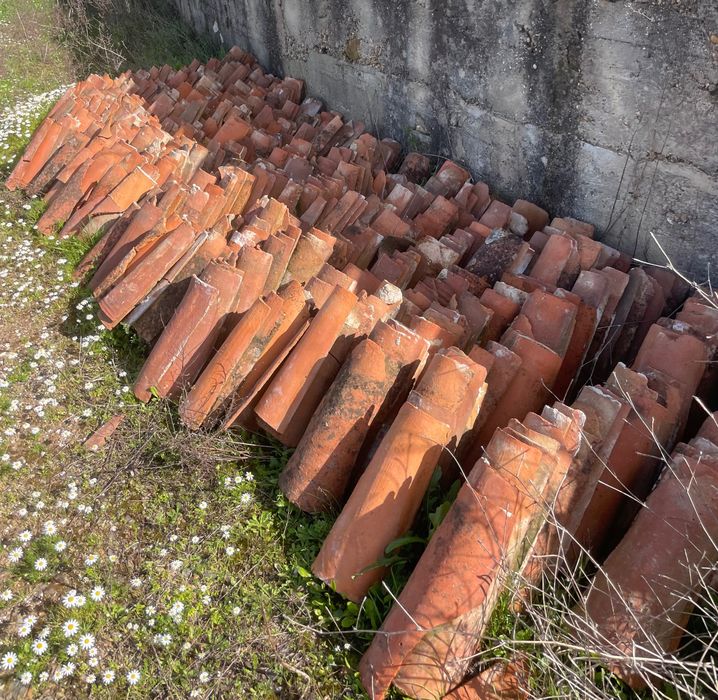 Telhas antigas canudo