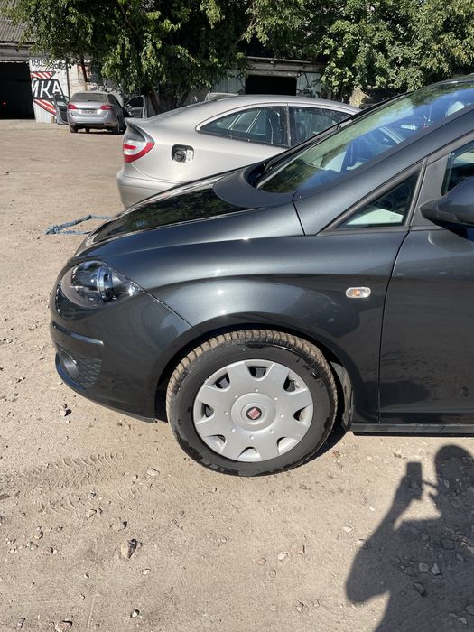 Крило seat altea xl 2011 рестайлинг