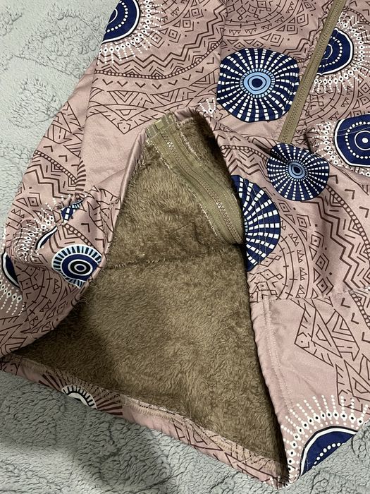 Вітровка жіноча