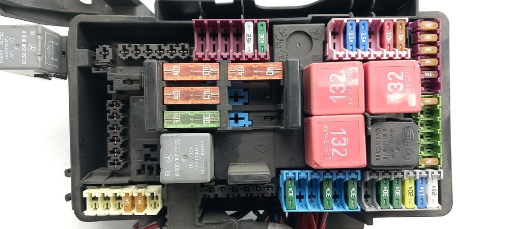 Caixa fusíveis / SAM / BSI MERCEDES-BENZ Classe C (W205)