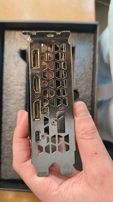 GIGABYTE GeForce RTX 2070 Gaming OC - 8 ГБ