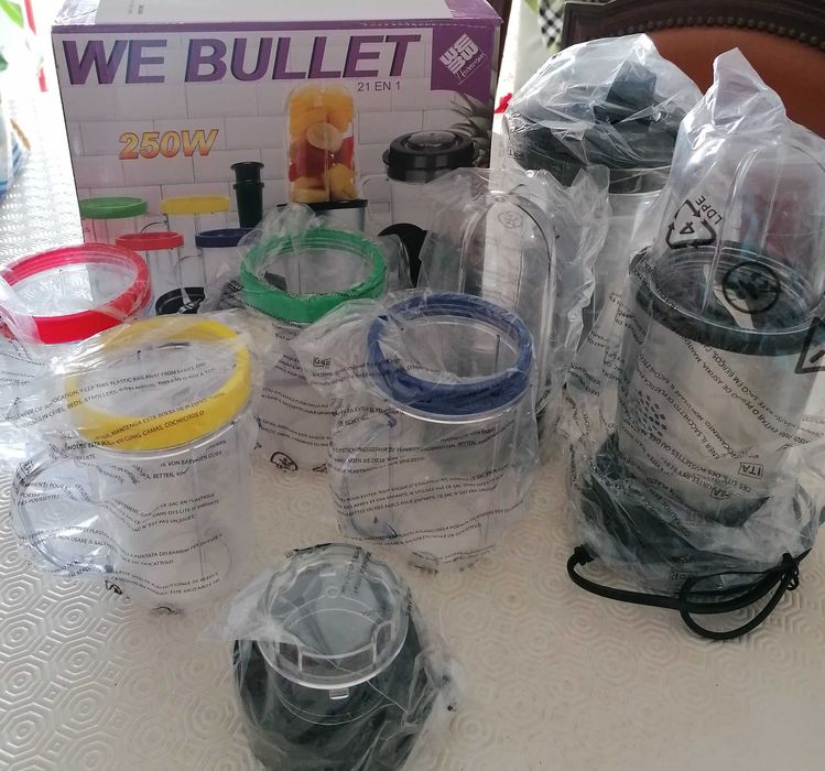 Batedora/Liquidificadora We Bullet 21-em-1 - NOVA
