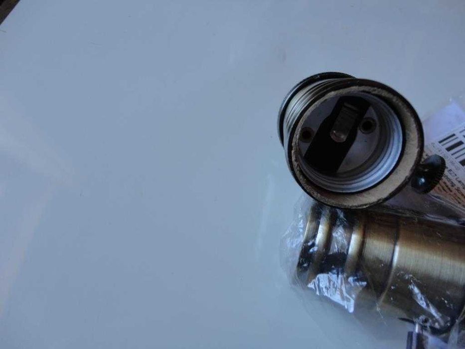 Casquilho lâmpada com interruptor