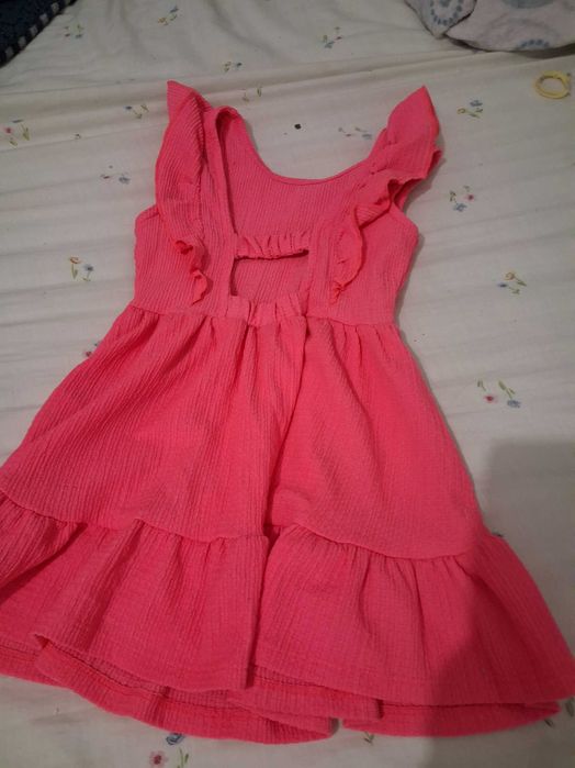 Roupas de criancas usadas mas em bom.estado