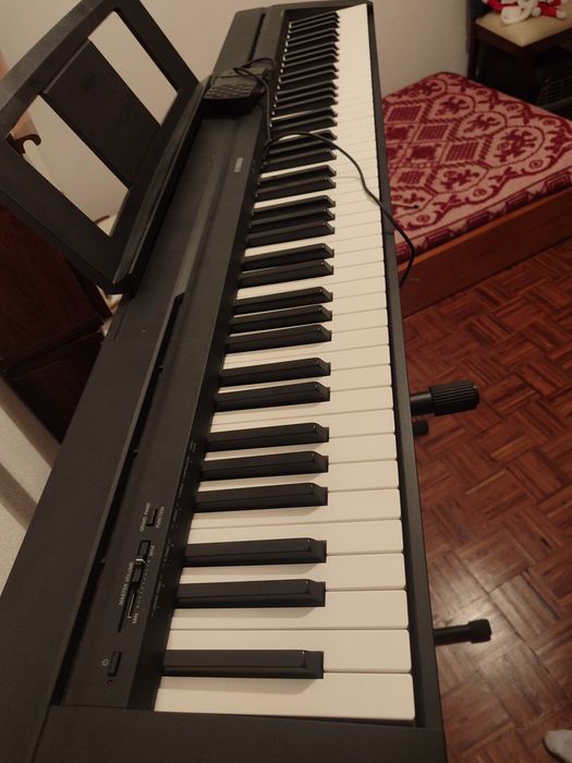 Vendo piano YAMAHA P-45B