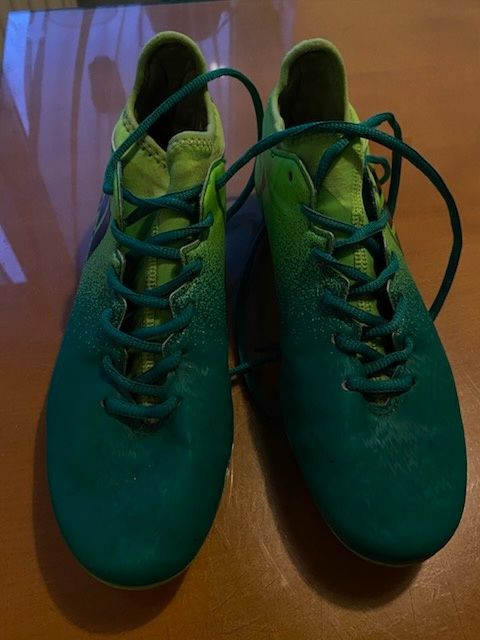Adidas korki młodzieżowe