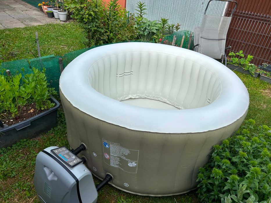 Jacuzzi Bali 3 osobowe