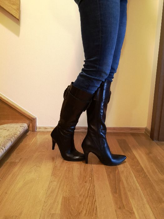 Czarne, skórzane, wysokie szpilki, rozmiar 38.