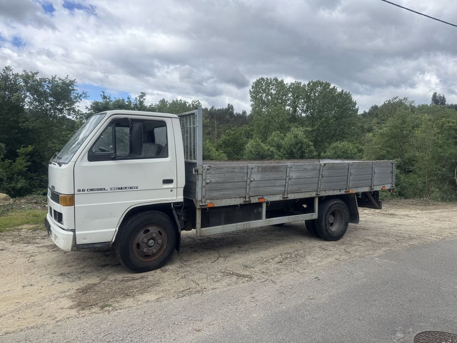 Isuzo nkr diesel