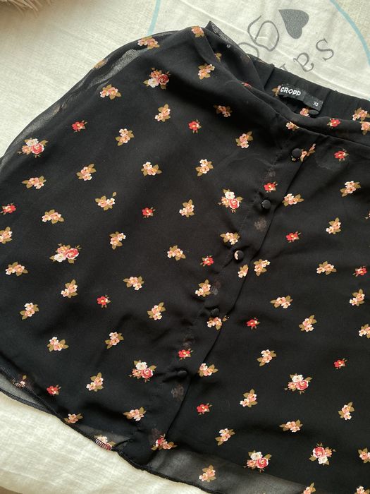 чорна юбка cropp