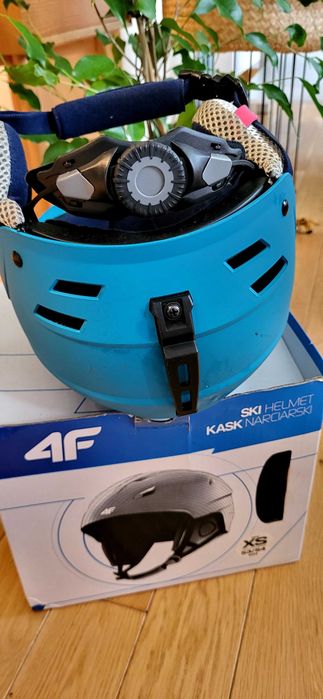 Kask narciarski 4f 53/54