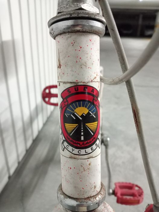 Bicicleta BMX vintage com suspensão