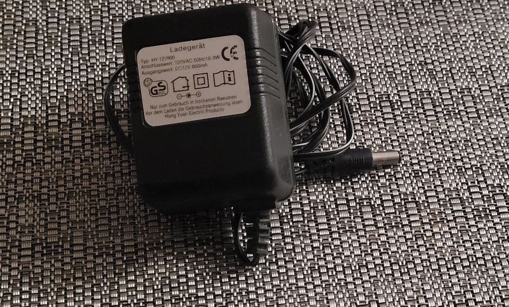 Lampa z migoczacymi efektami swietlnymi