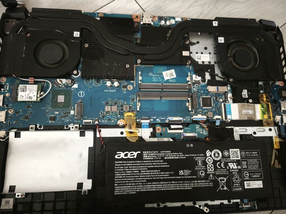 Acer nitro 17 cali 144Hz i5 11gen rtx 3050ti uszkodzony