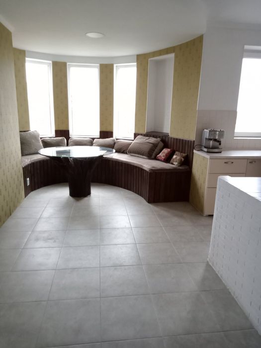 Продам будинок  терміново, торг.