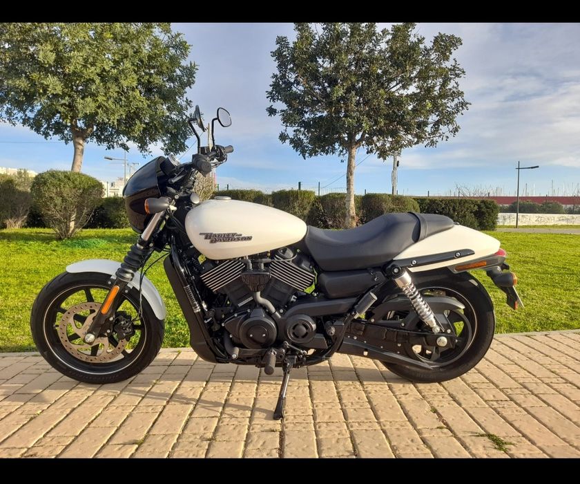 Harley davidson street 750