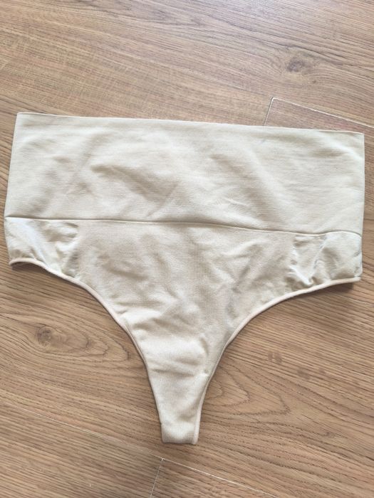 Компресійна утягуюча білизна утяжка утягуюче коректуюче боді