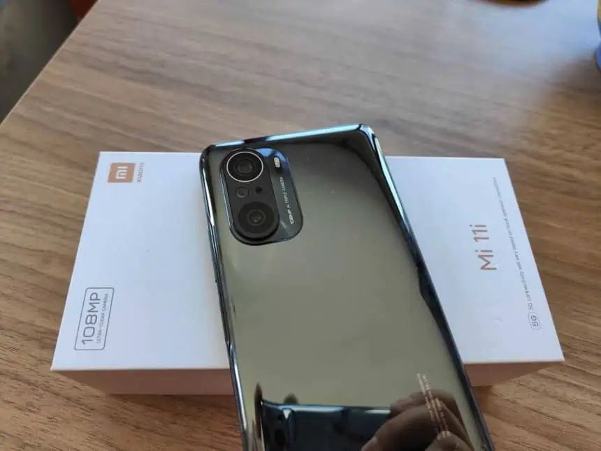 Xiaomi Mi11i телефон