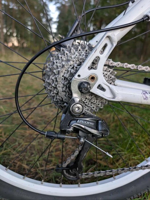 Rower Górski Kross Level F5 Deore Hydraulika Avid