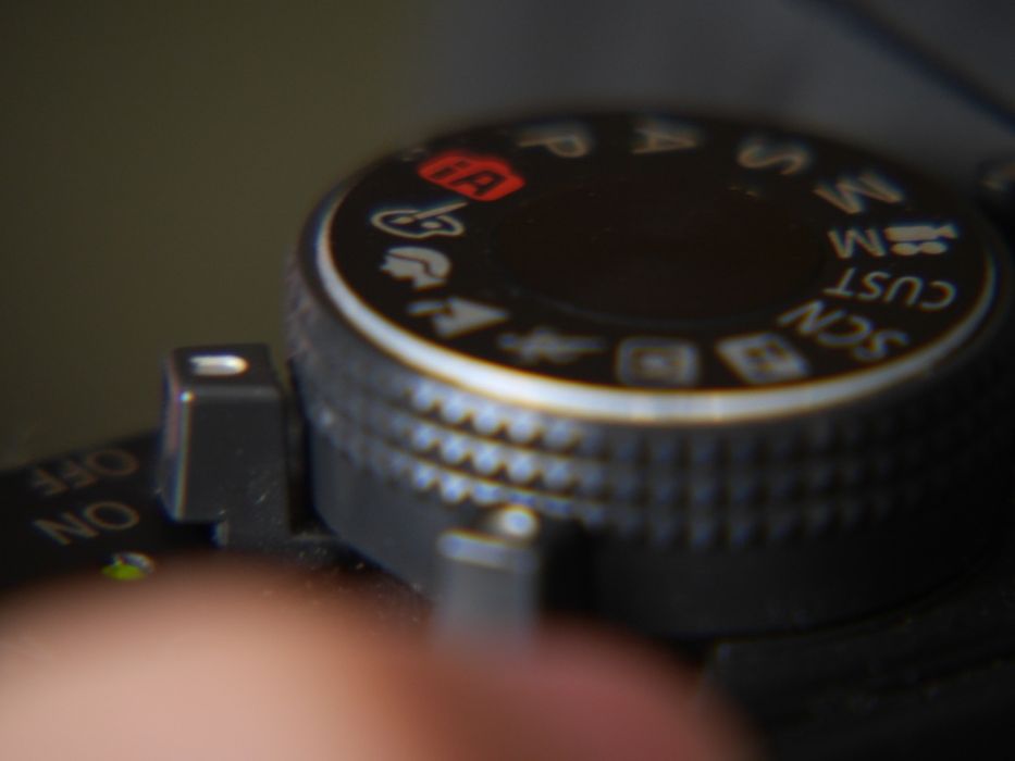 Продам макролінзу 67мм