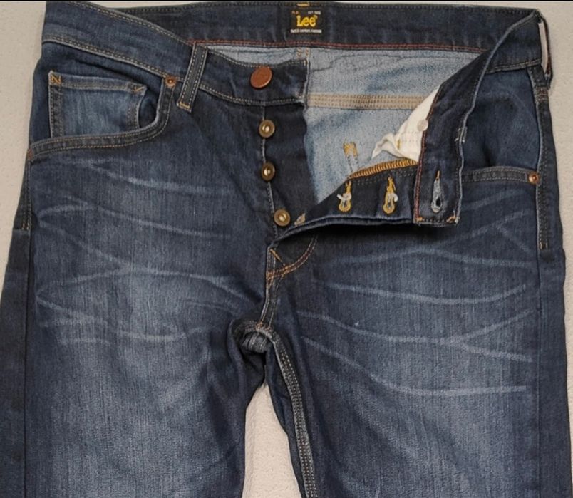 Wr) LEE DAREN oryginalne spodnie jeansowe Roz.30/32