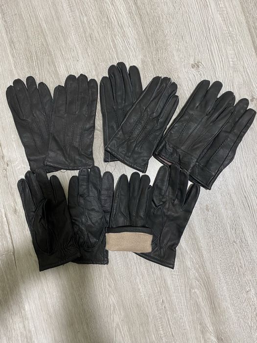 Рукавиці шкіра(лайка)мяка,гладка,шви на зовні та всередину.Індонезія