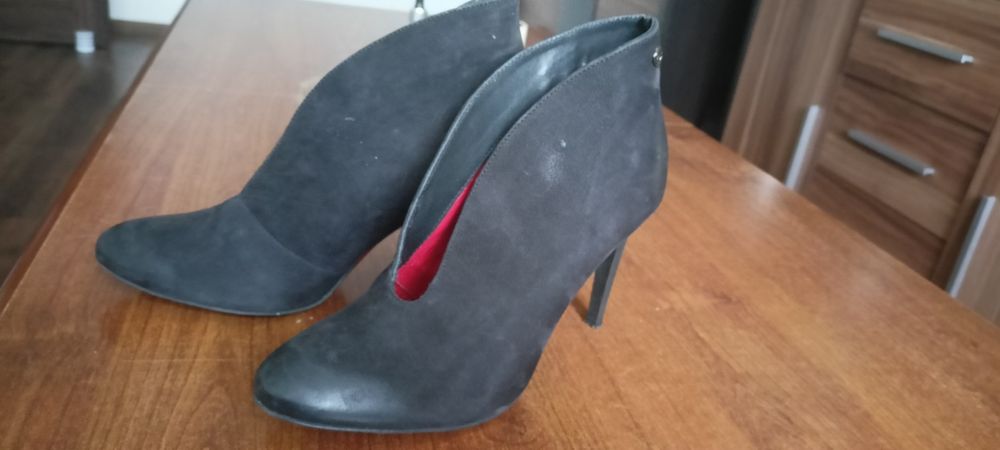 Buty damskie Carini 39