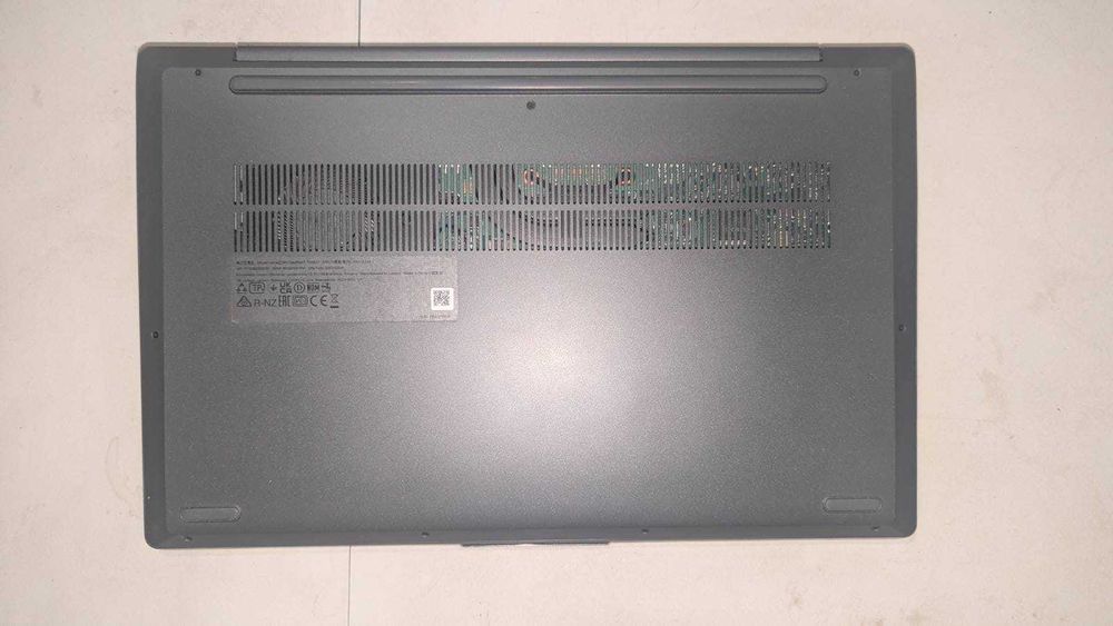 Lenovo IdeaPad 5 15ABA7 82SG00BYRA