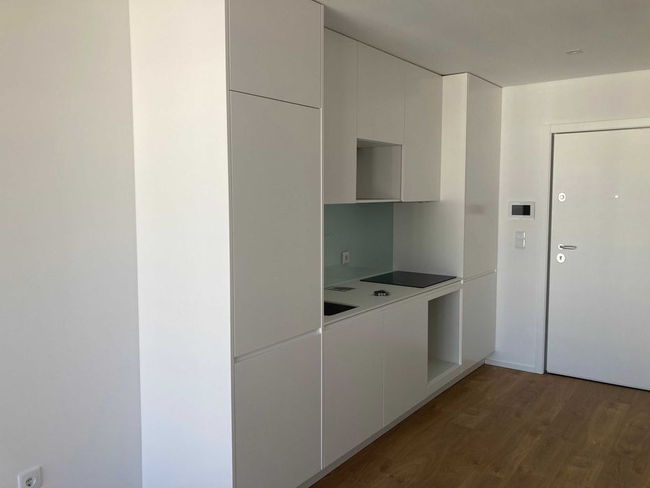 Apartamento T1 p/ Arrendamento - Paranhos (Polo Universitário)