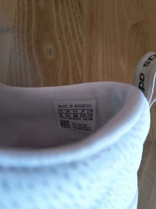 Buty sportowe siateczkowe adidas białe r. 36