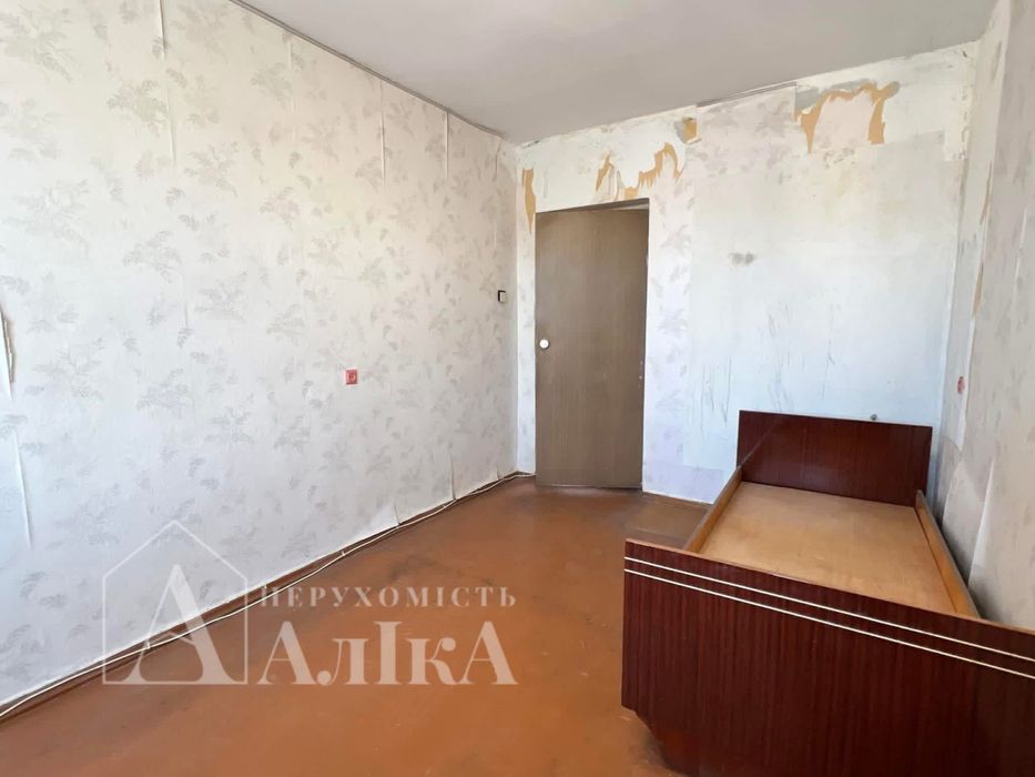 Продам 3-кімнатну квартиру в самому центрі міста!