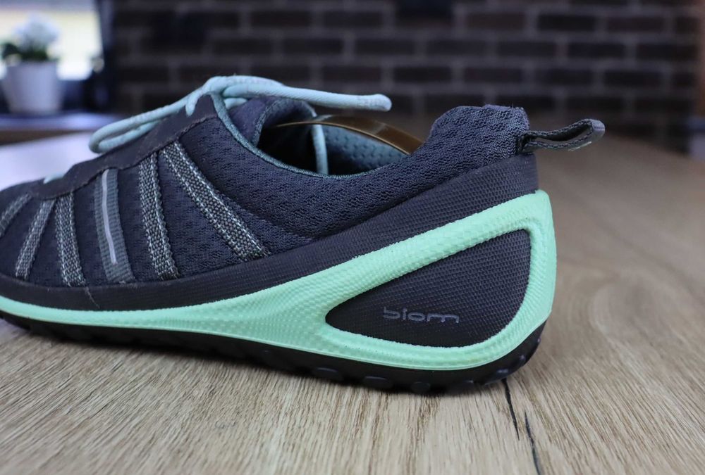 Ecco biom sportowe damskie sneakersy 39 ( 26 cm)