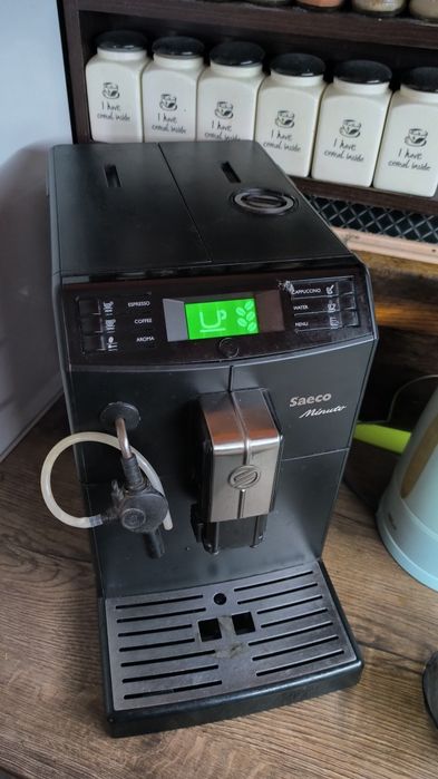 Кавомашина Saeco Minuto hd 8762