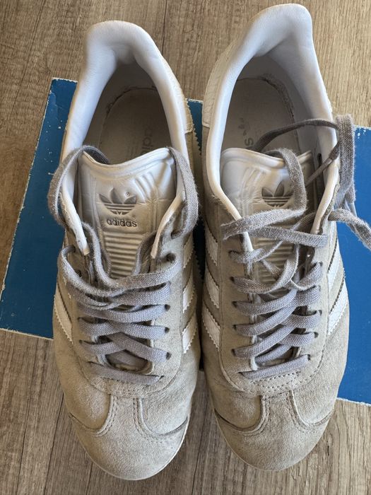 Adidas Gazelle cinza